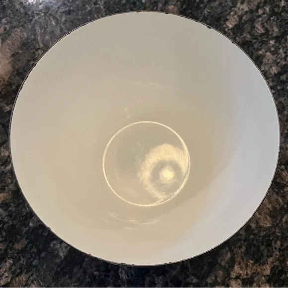 Vintage Mid Century Hackman Finland Enamel Enamelware Heart Bowl - Picture 2 of 3